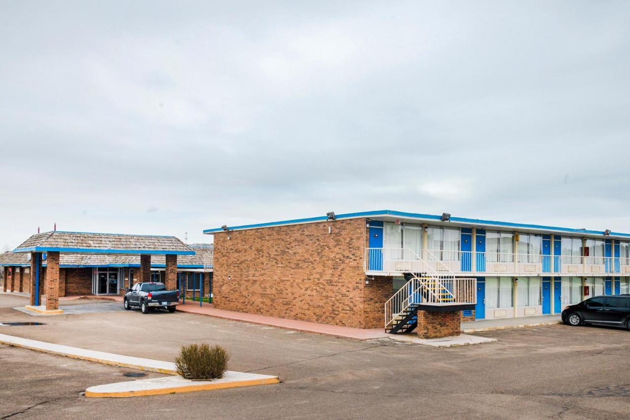 Oyo Hotel Guymon Ok Us-64 Buitenkant foto