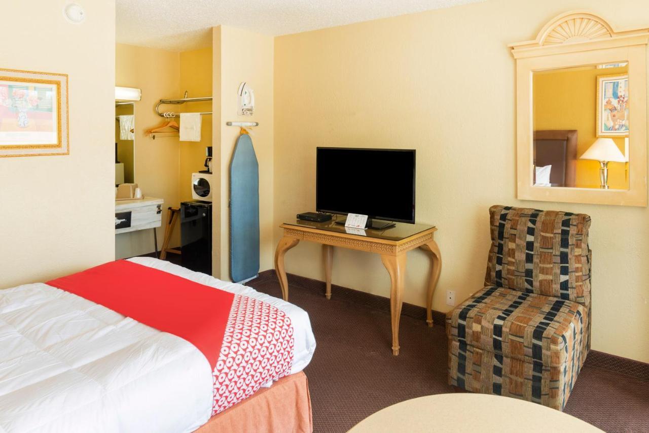 Oyo Hotel Guymon Ok Us-64 Buitenkant foto