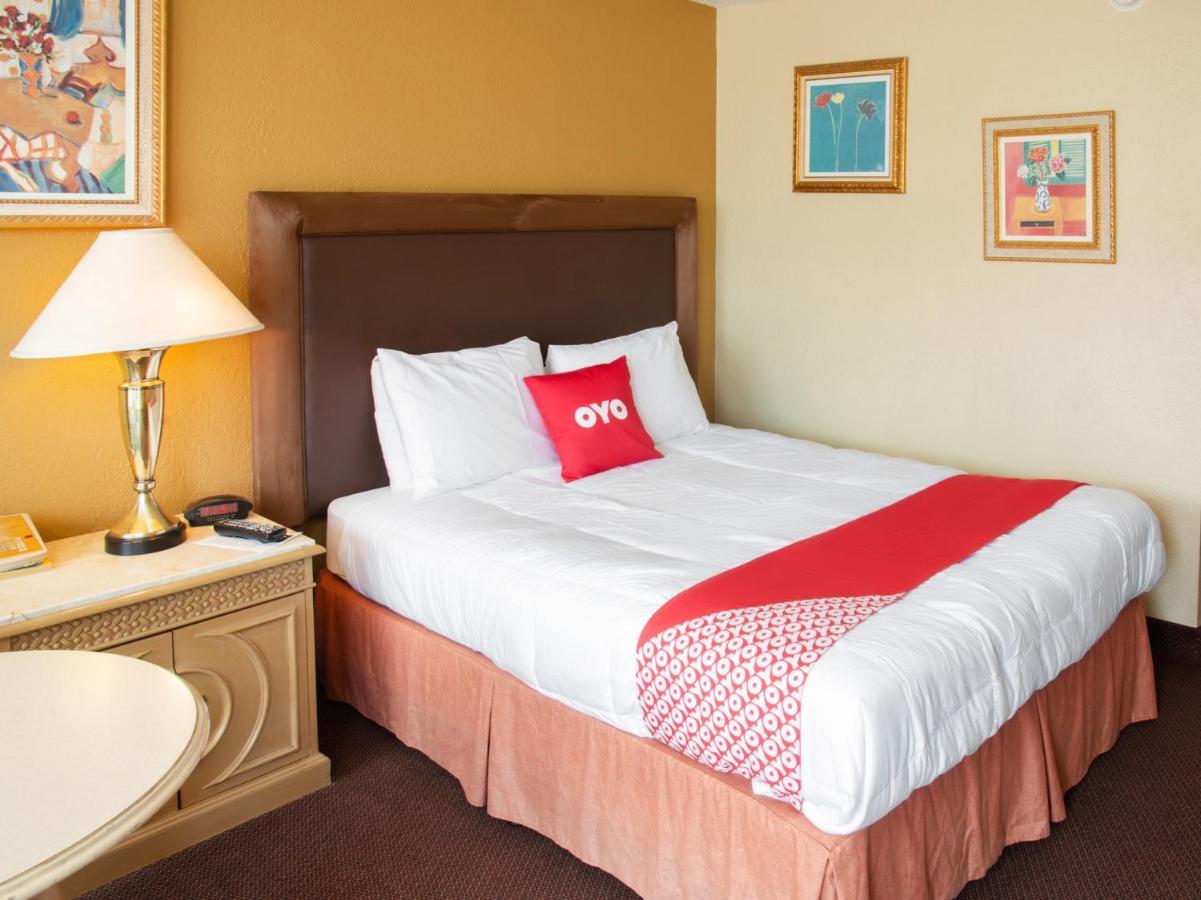 Oyo Hotel Guymon Ok Us-64 Buitenkant foto