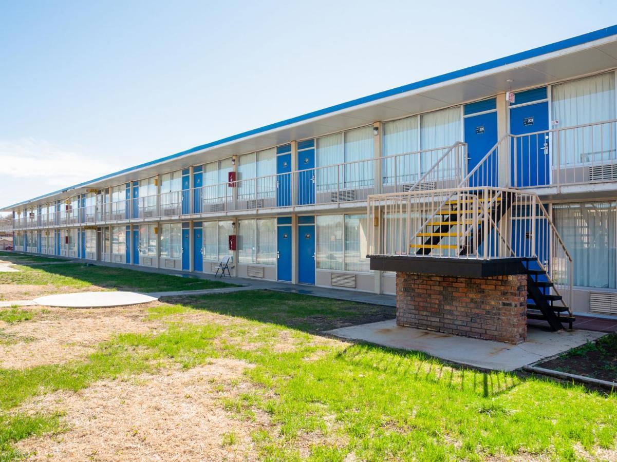 Oyo Hotel Guymon Ok Us-64 Buitenkant foto